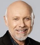 Hector Elizondo