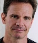 Peter Scolari